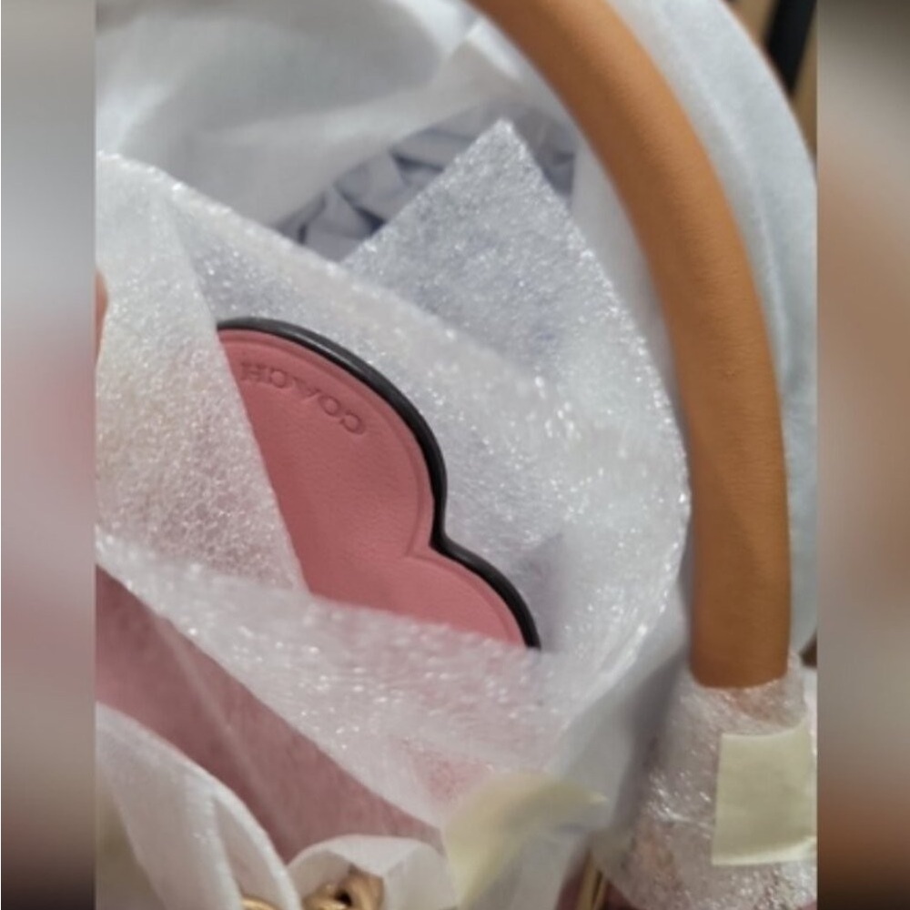 🌛Coach Medium Rowan Satchel In Signature Canvas Powder Pink With Charms - Picture 7 of 11